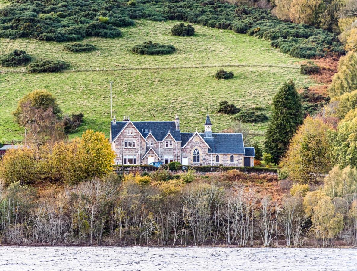 The Old Manse, Loch Ness Villa อินเวอร์เนส ภายนอก รูปภาพ